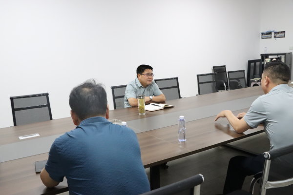 廖志远走访调研企业