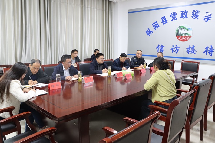 廖志远到信访局公开接访并督导省委巡视组交办信访件办理工作