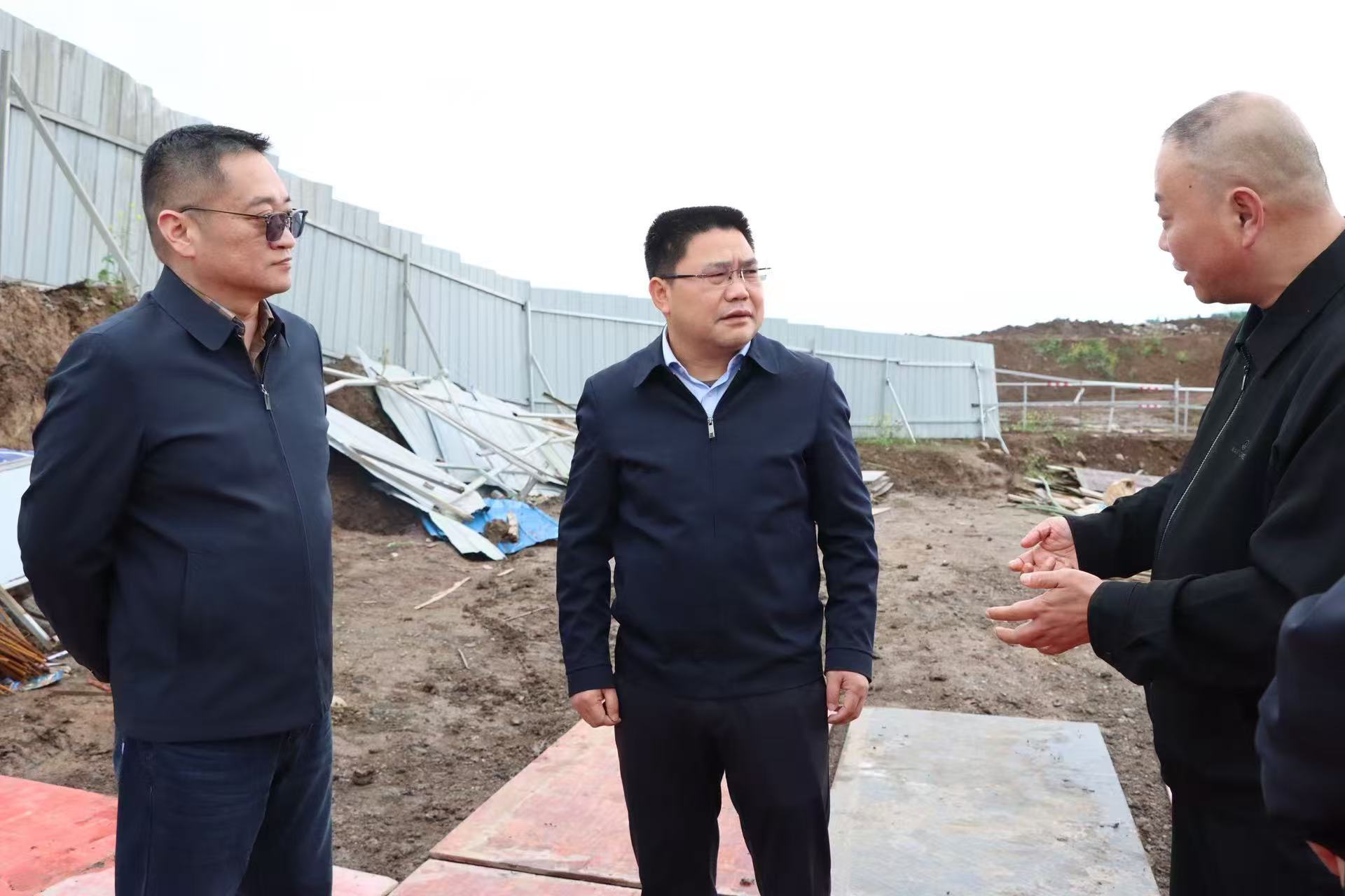 廖志远督导重点项目建设暨水环境治理工作