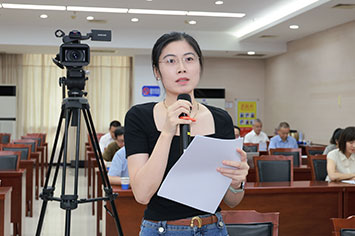 355-236安徽日报记者.jpg