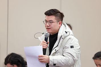 355-236安徽日报记者.jpg