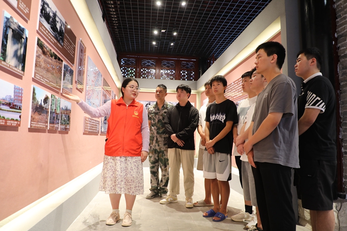 9C3A2067_副本.jpg