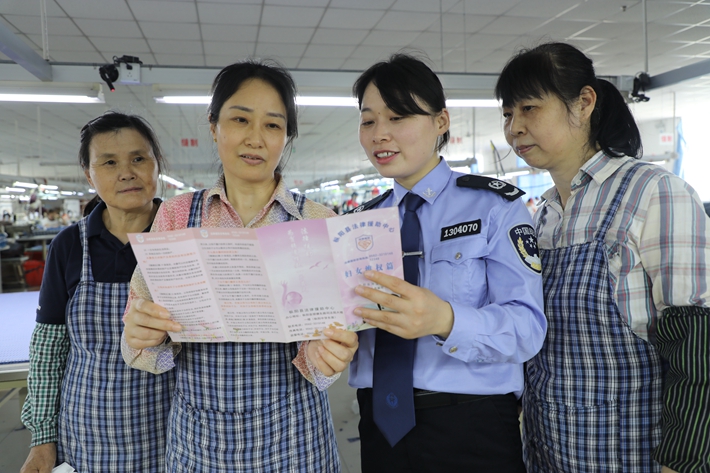 9C3A3722_副本.jpg