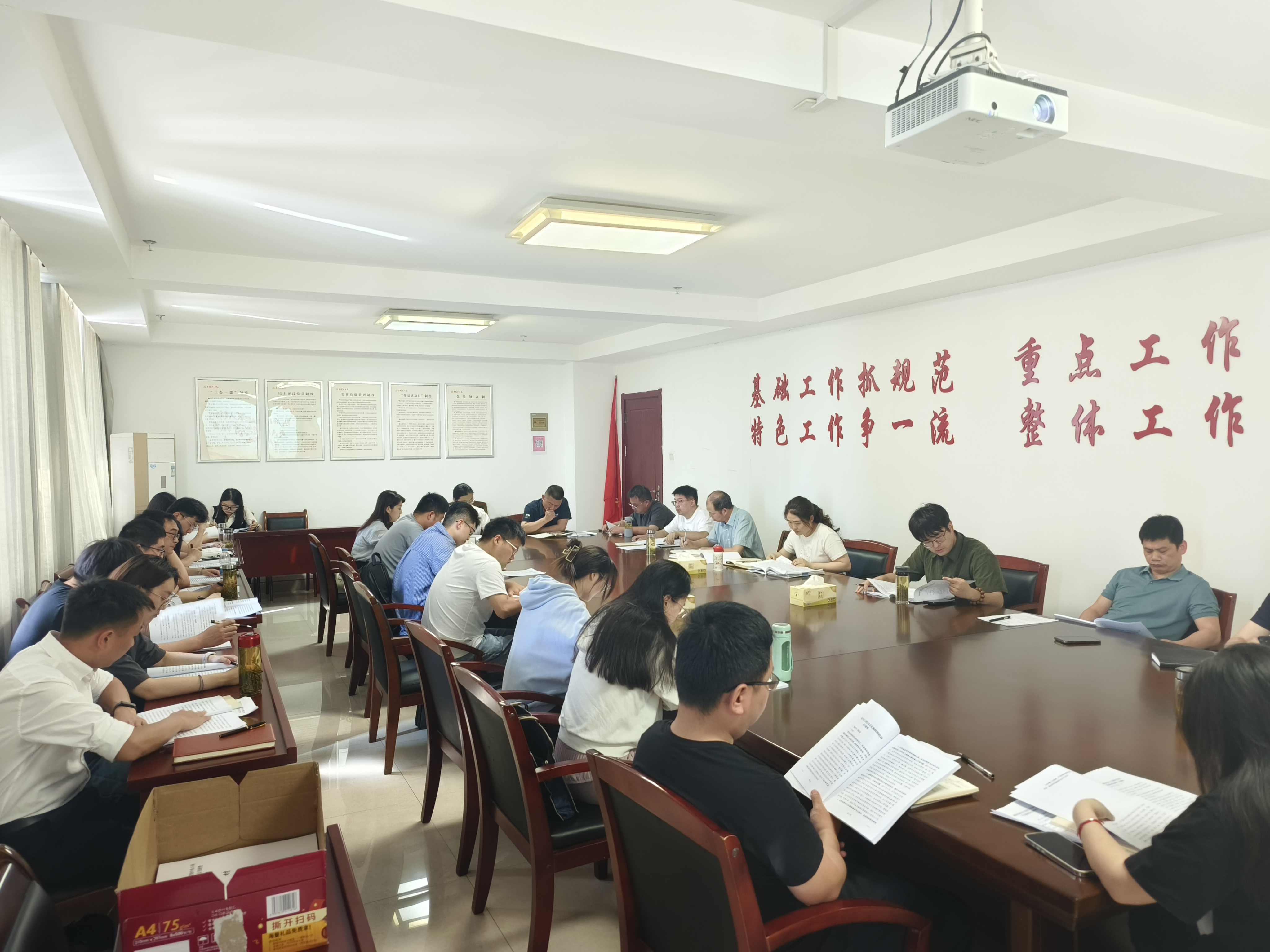 微信图片_20250516092000.jpg