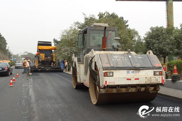 枞阳公路局减速枞桐公路会宫段施工