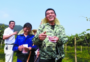 枞阳：让贫困户腰包鼓起来