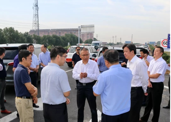 全力保障假日期间群众走得舒畅