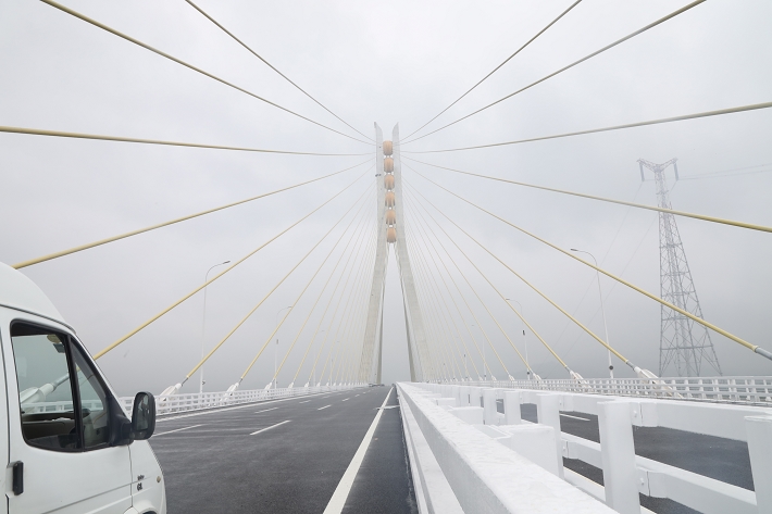 池州长江大桥即将通车,最新新闻在这里!