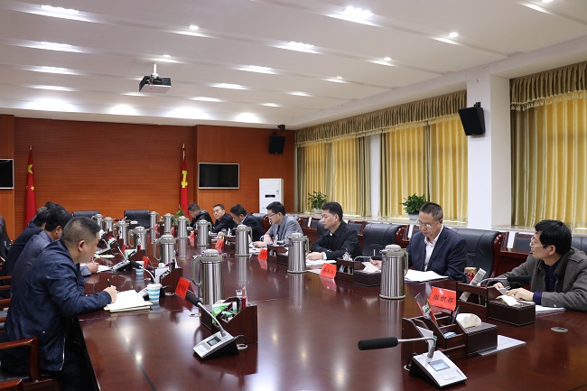 我县召开脱贫攻坚成效考核集体约谈会