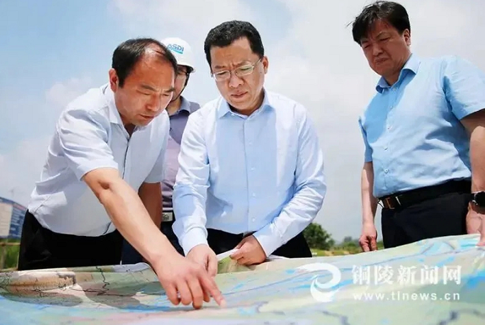 丁纯：落实责任补齐短板 全力确保安全度汛