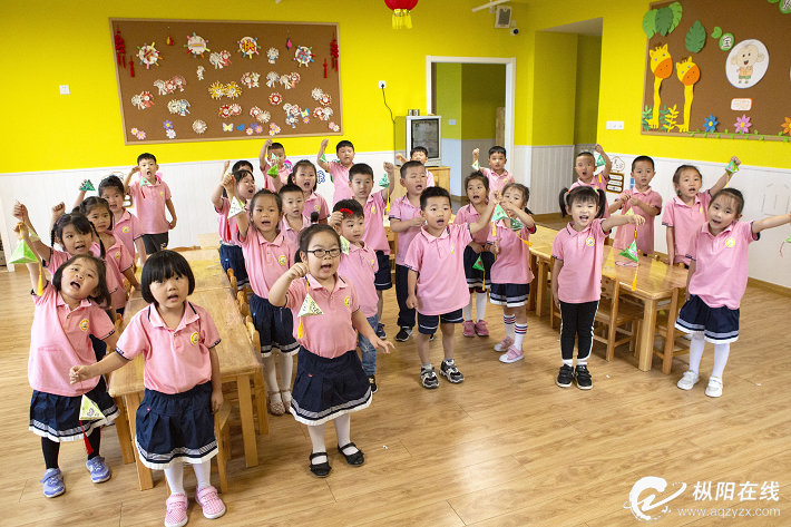 新世纪幼儿园睁开迎端午节主题行动