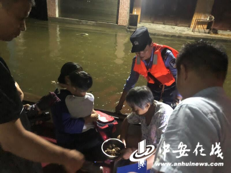 枞阳多个村落组受到暴雨侵略受灾