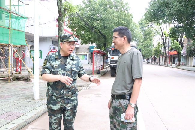 武警队伍照料长助理张红生少未来枞魔难教育抗洪抢险