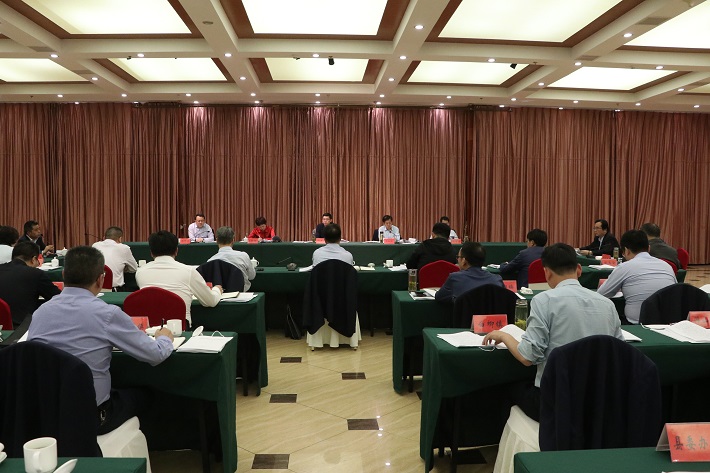 抓项目稳投资增动能 奋力冲刺“双过半”