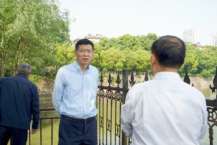 坚持精准治污科学治污依法治污<br>坚定不移打好污染防治攻坚战
